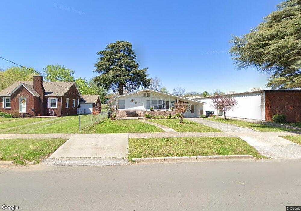 428 S College Ave, Tahlequah, OK 74464 - photo 1