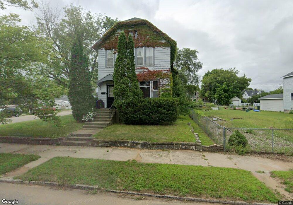 1213 16th Ave, Menominee, MI 49858 - photo 1