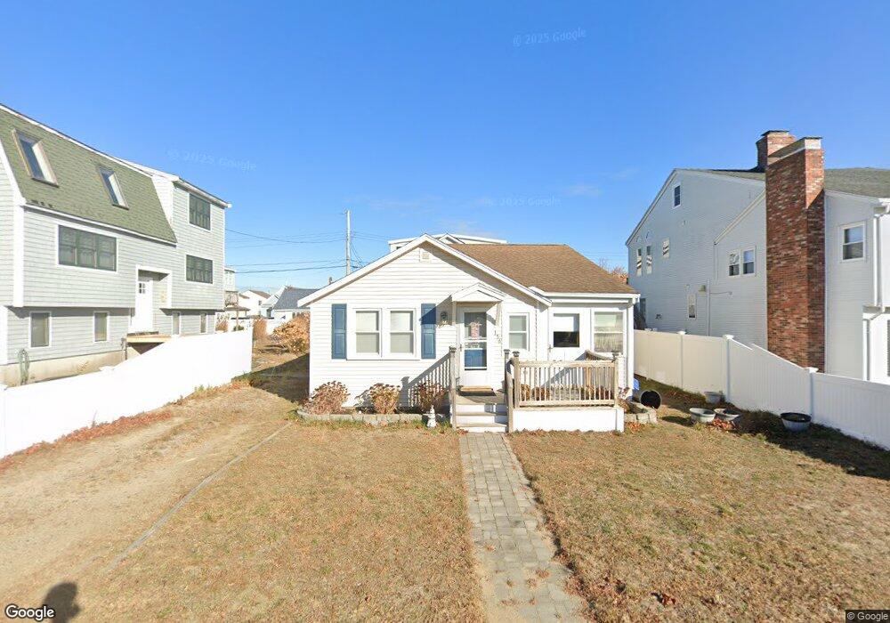 156 Franklin St, Seabrook, NH 03874 - photo 1