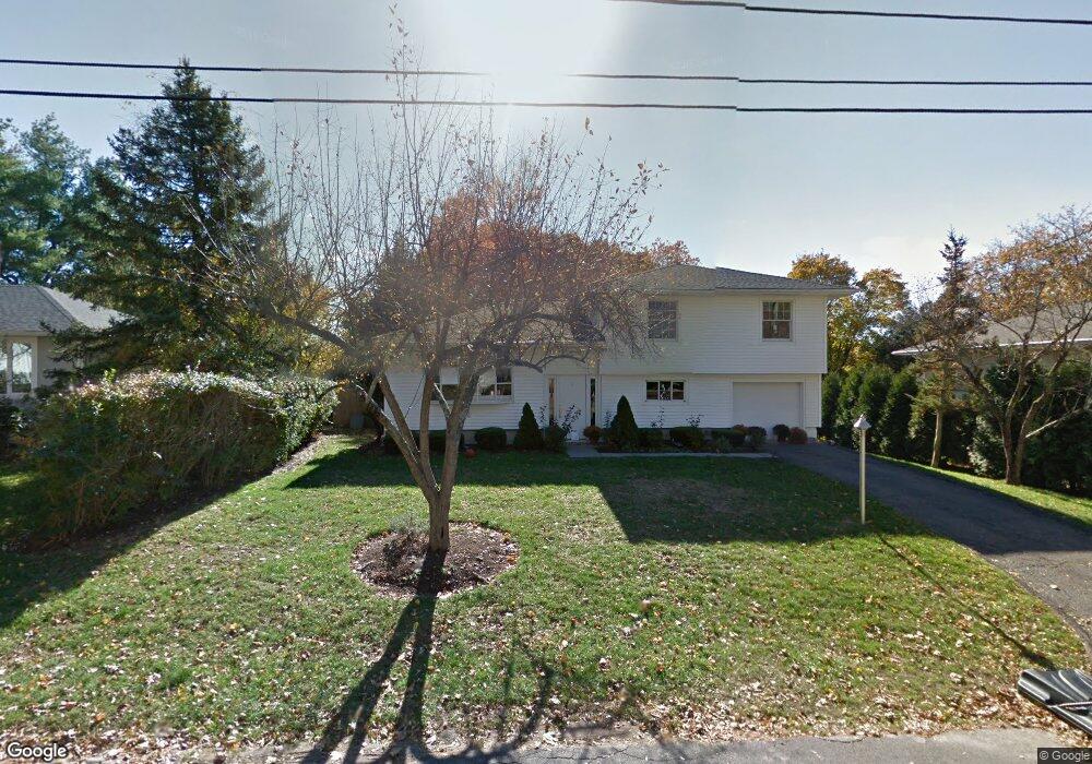 9 Calumet Rd, Westport, CT 06880 - photo 1