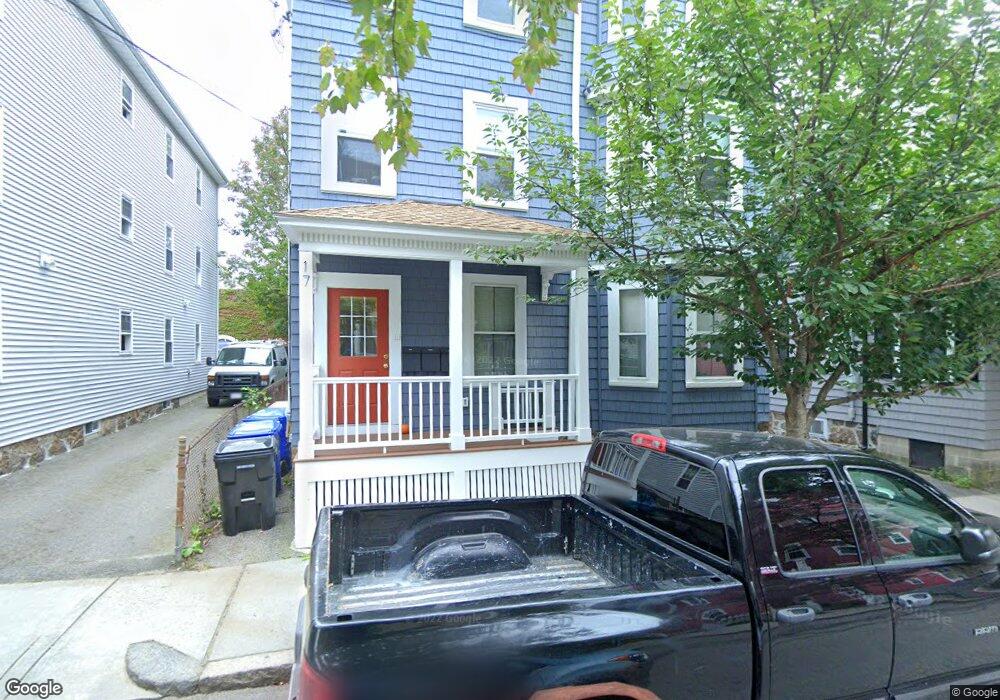 17 Roberts St unit 2, Brookline, MA 02445 - photo 1