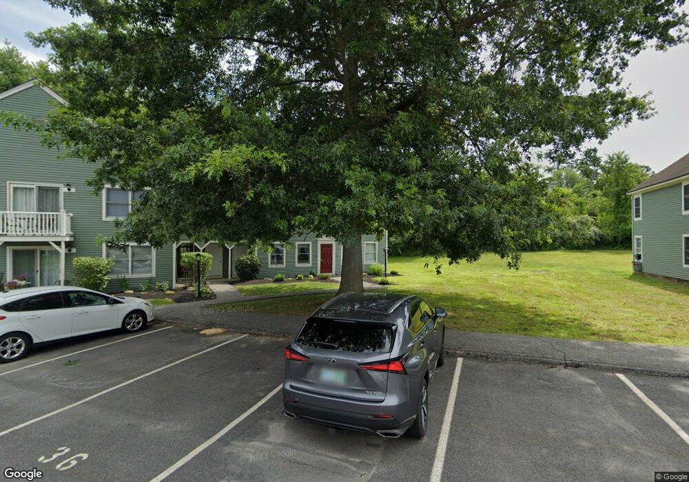 31 Farmgate Rd unit END, South Berwick, ME 03908 - photo 1