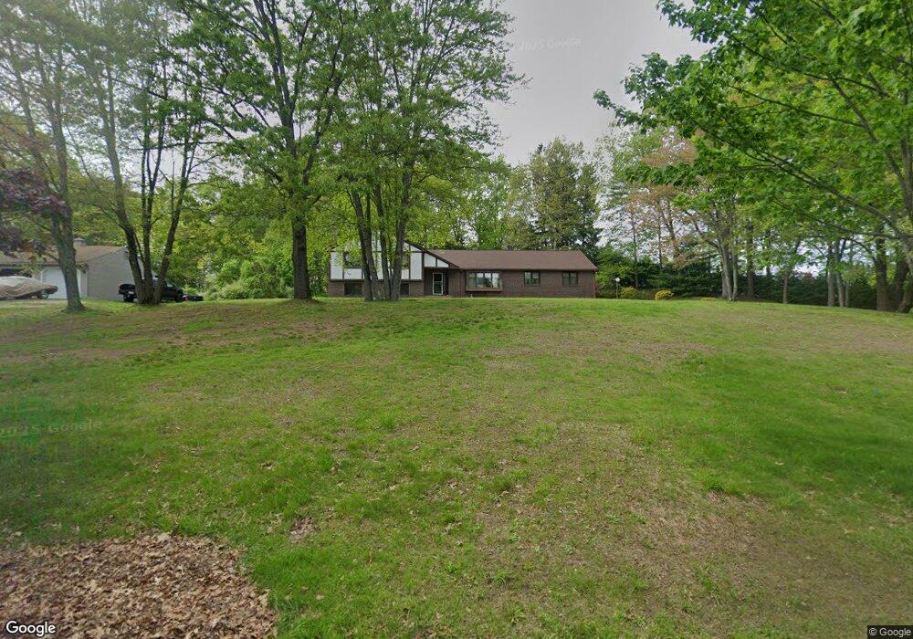 91 Lantern Ln, West Springfield, MA 01089 - photo 1