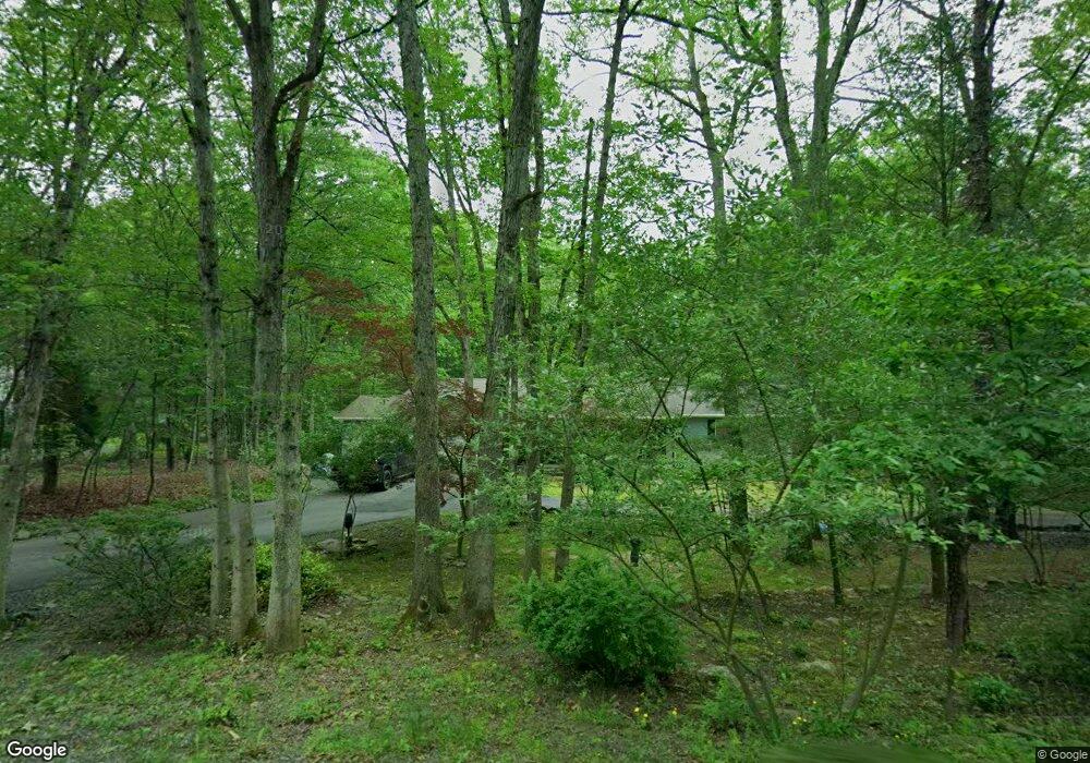 128 Cress Dr, Effort, PA 18330 - photo 1