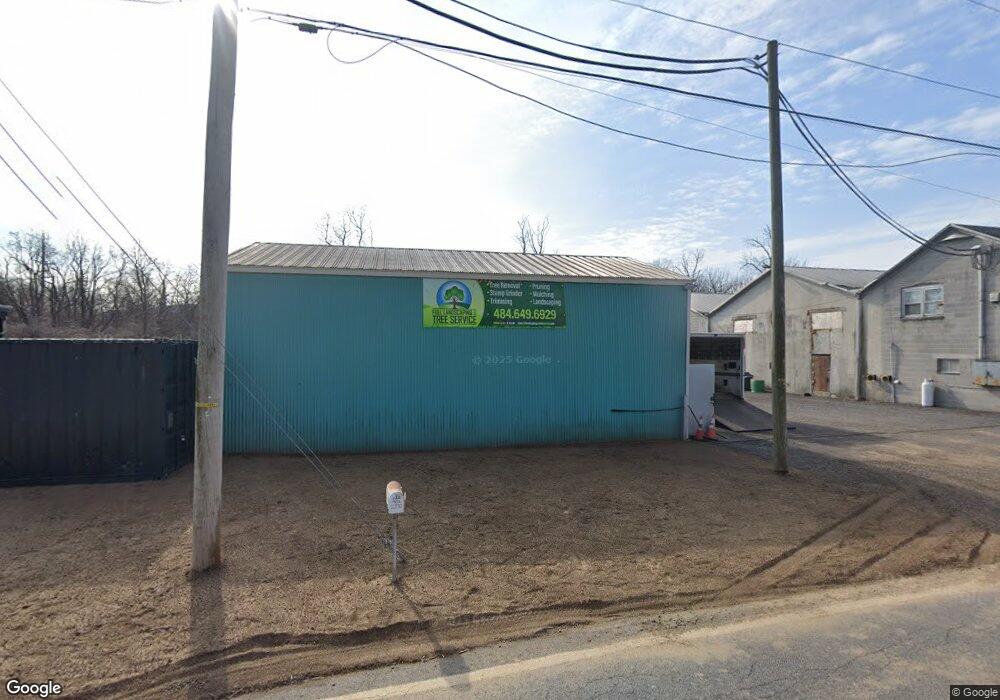 228 Slater Rd, Reading, PA 19605 - photo 1