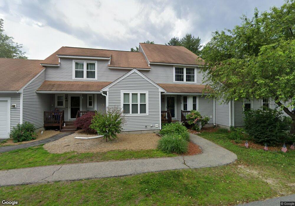 201 Winding Pond Rd unit 201, Londonderry, NH 03053 - photo 1