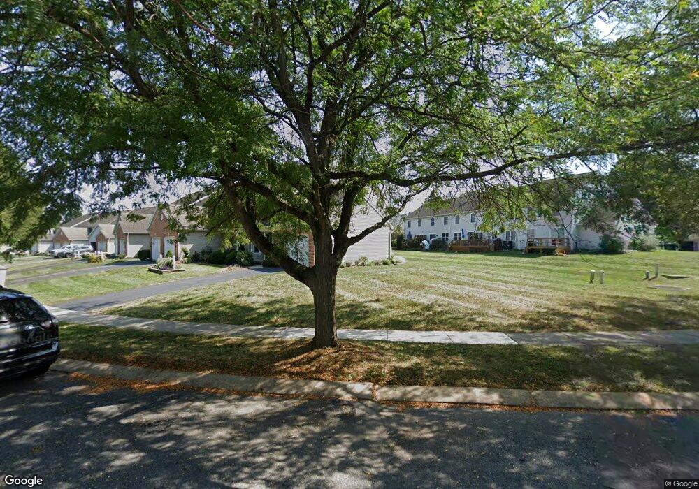 4020 Parkside Ct, Mount Joy, PA 17552 - photo 1