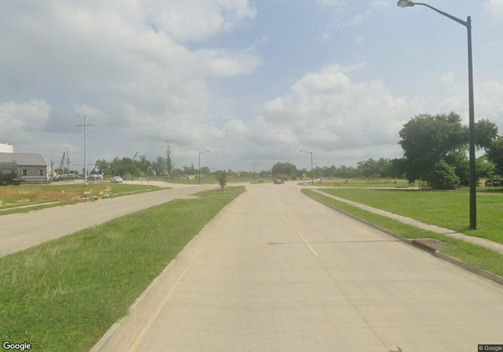 633 N Enterprise Blvd, Lake Charles, LA 70601 - photo 1