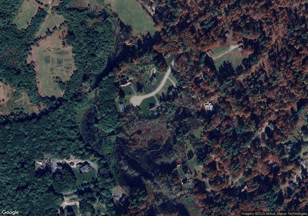 8 Brookview Cir, Tyngsboro, MA 01879 - photo 1