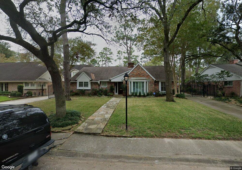 10031 Sugar Hill Dr, Houston, TX 77042 - photo 1