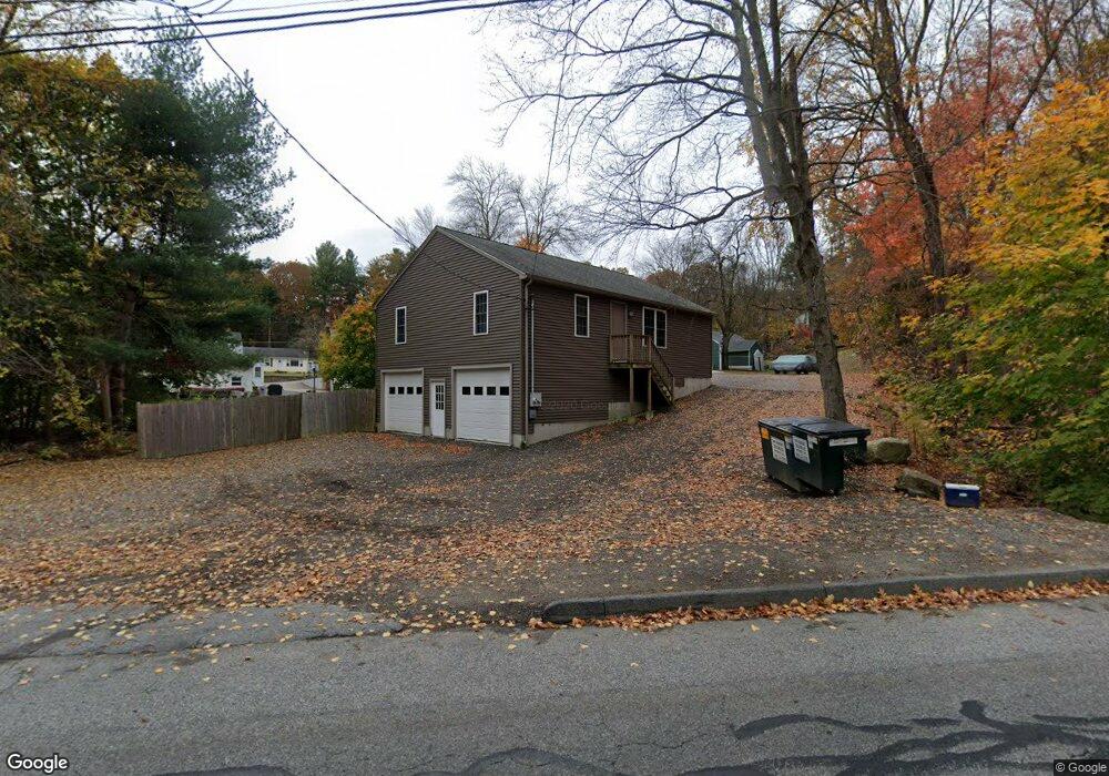 135 W Hartford Ave unit B,135, Uxbridge, MA 01569 - photo 1