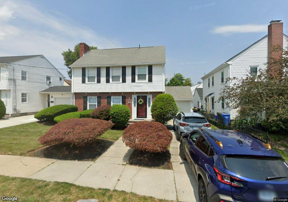 28 Rockland Ave, Cranston, RI 02910 - photo 1