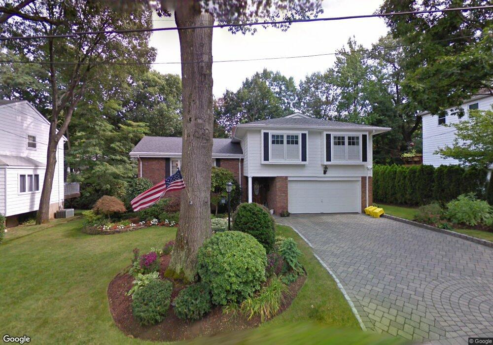 59 Hickory St, Englewood Cliffs, NJ 07632 - photo 1