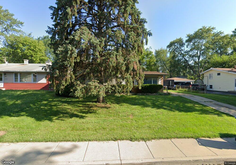 220 Granada Rd, Carpentersville, IL 60110 - photo 1