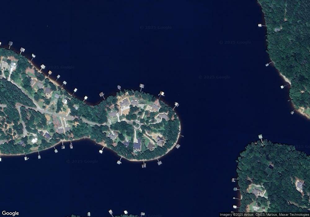 1674 Ridgemore Dr, Toccoa, GA 30577 - photo 1