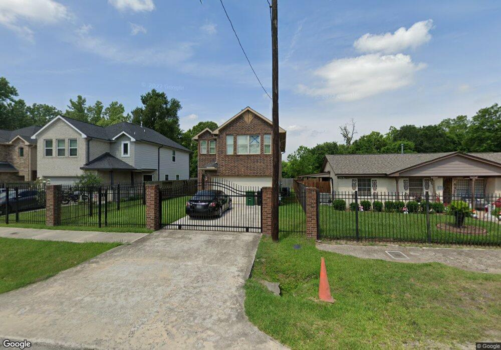 8919 Etta St, Houston, TX 77093 - photo 1
