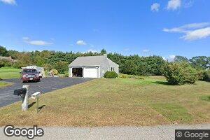 12 Lantern Ln, Cumberland Foreside, ME 04110