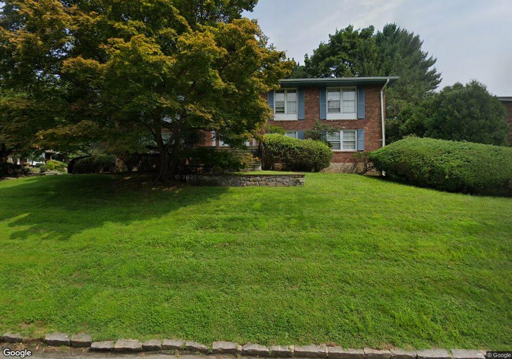 4 Dogwood Ln, Irvington, NY 10533 - photo 1