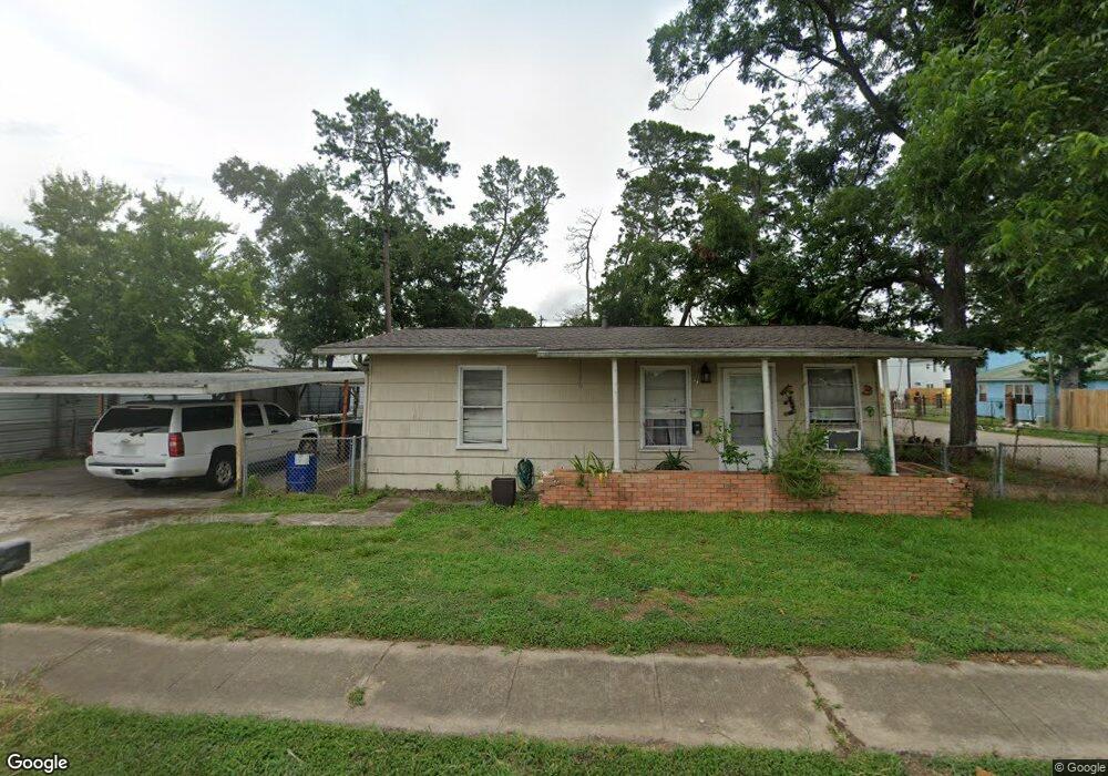 4935 Pinemont Dr, Houston, TX 77092 - photo 1