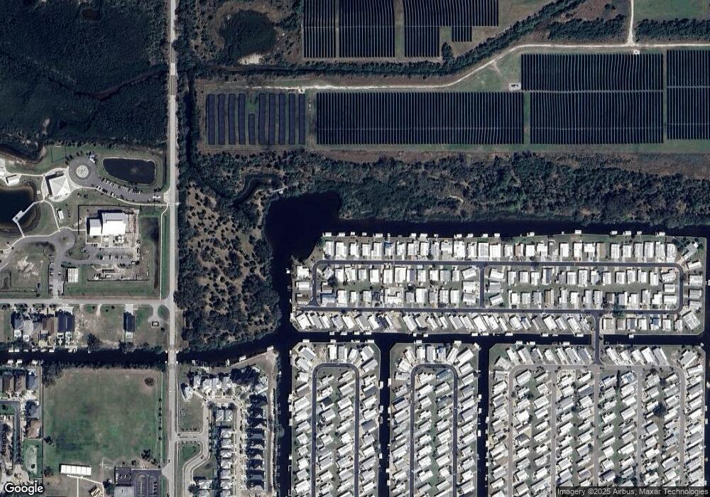 186 N Saint Thomas Cir, Apollo Beach, FL 33572 - photo 1