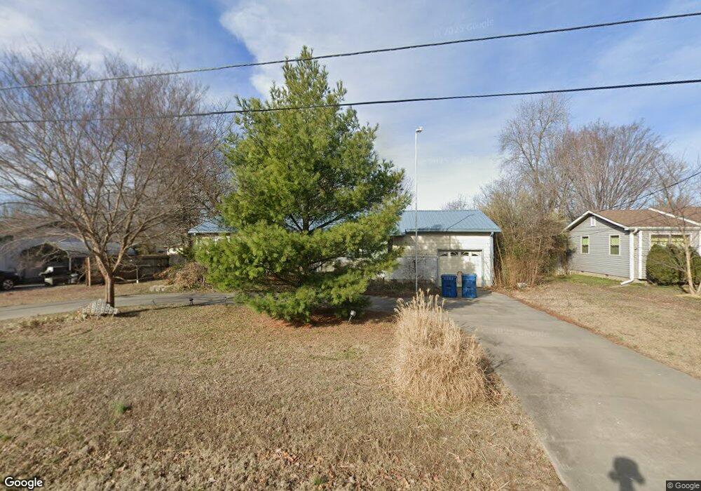 204 N Grimes St, Carl Junction, MO 64834 - photo 1