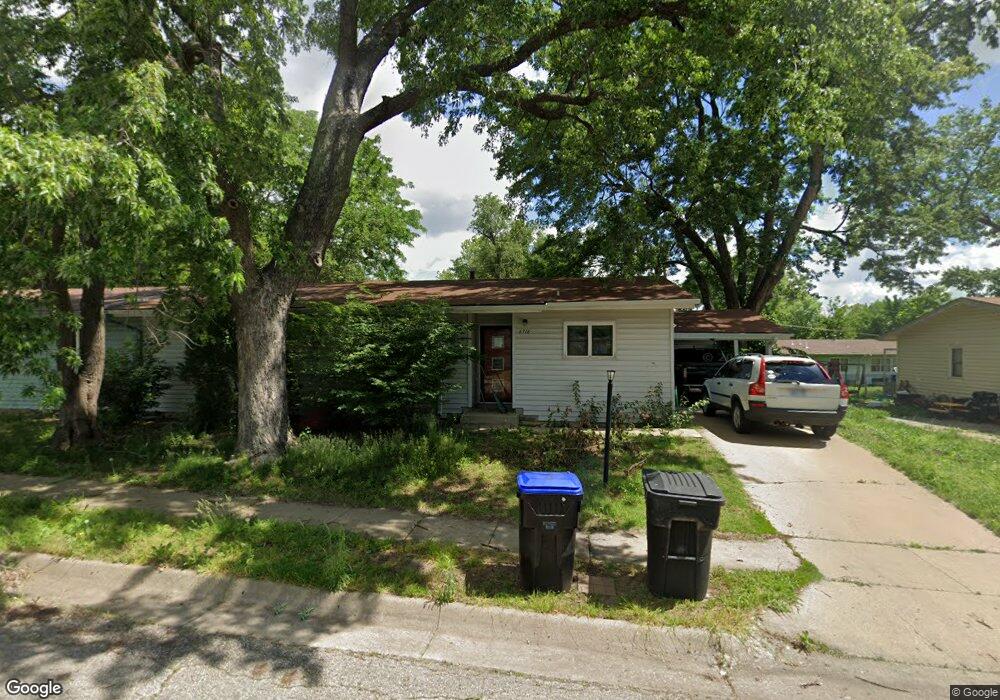 6716 SW Briarmeade Ln, Topeka, KS 66619 - photo 1