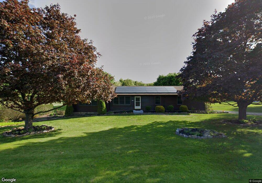 914 Clauss Rd, Lenhartsville, PA 19534 - photo 1