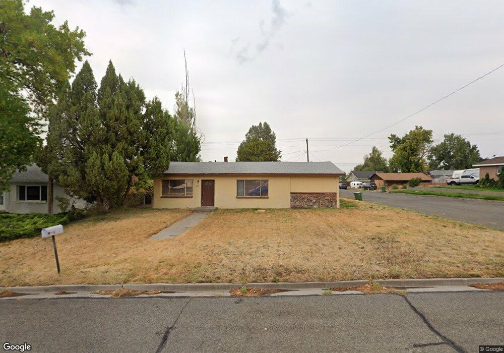 1875 Melarkey St, Winnemucca, NV 89445 - photo 1