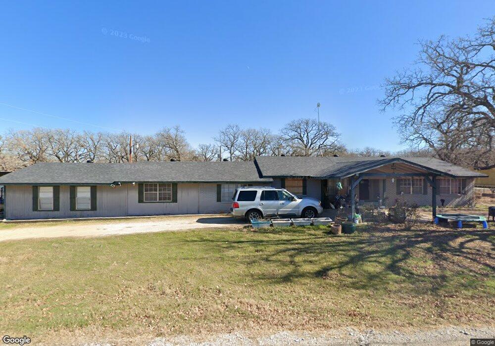 560 Trussell Dr, Springtown, TX 76082 - photo 1