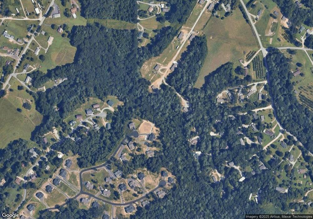 300 Dreamworks Ct unit 11, Hendersonville, NC 28792 - photo 1