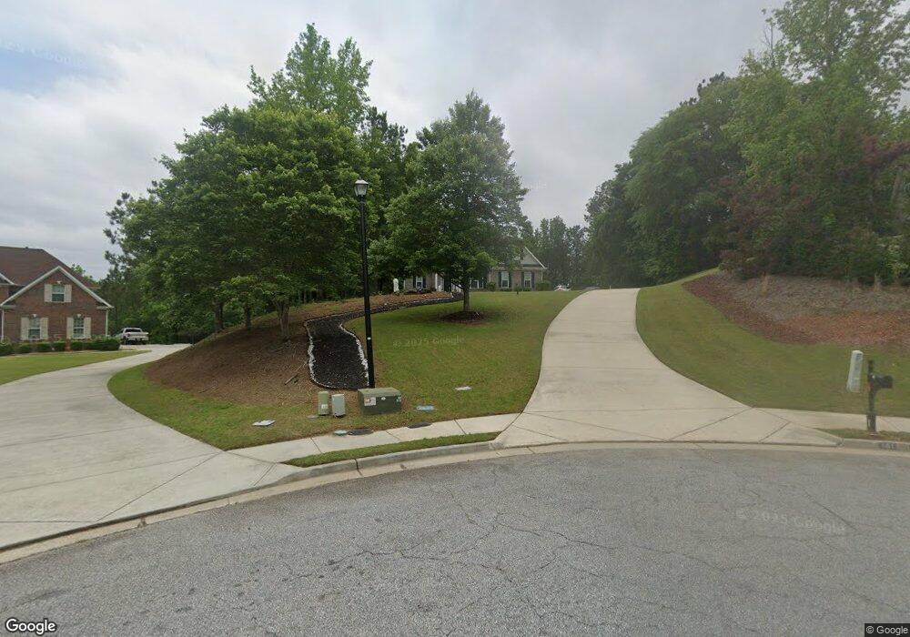 561 Persimmon Dr, Sharpsburg, GA 30277 - photo 1