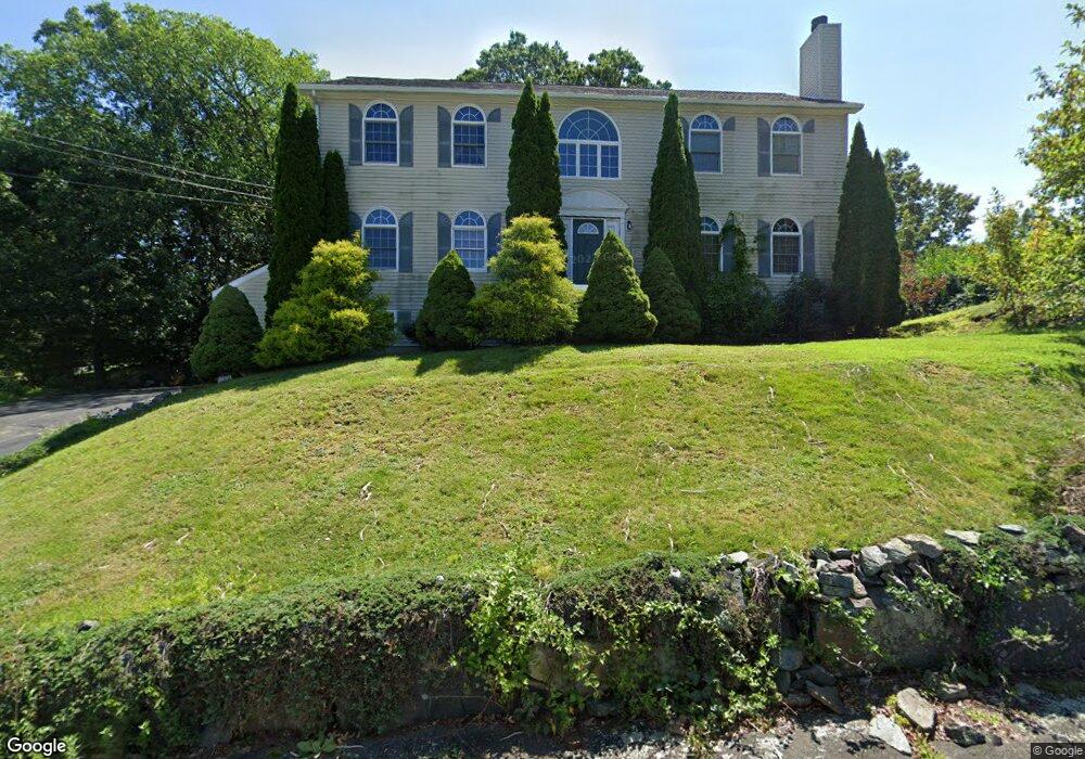 24 Lafayette Place, Woburn, MA 01801 - photo 1