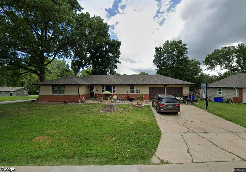 10708 W 65th St, Shawnee, KS 66203 - photo 1