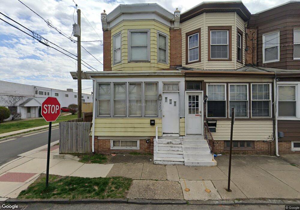 322 Warren St, Gloucester City, NJ 08030 - photo 1
