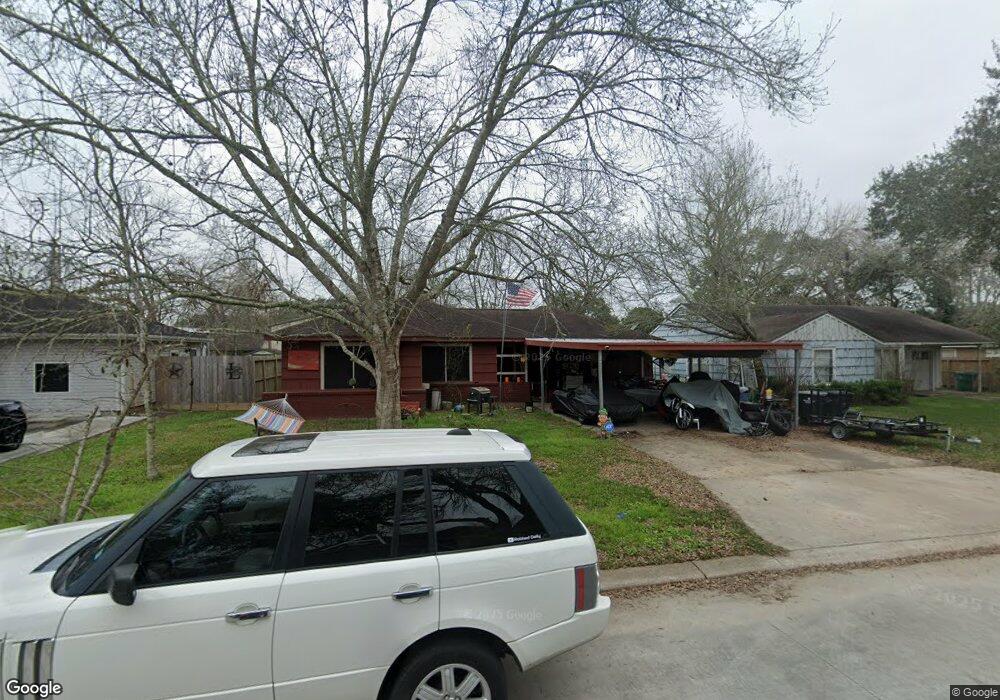 1755 S Park Dr, Alvin, TX 77511 - photo 1