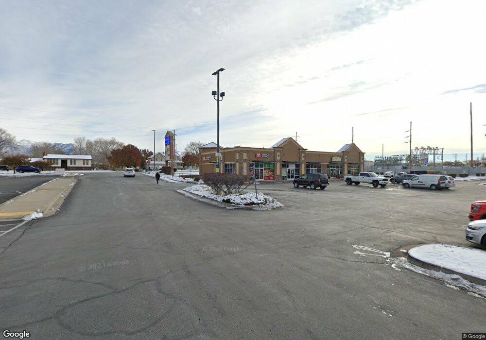 5585 S 3500 W unit D, Roy, UT 84067 - photo 1