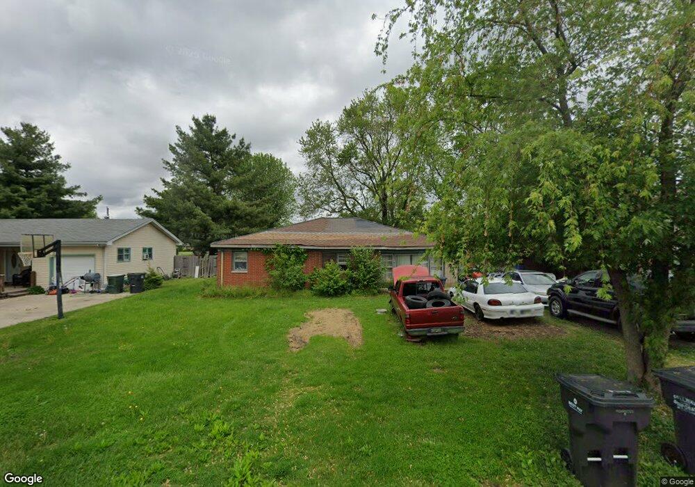 812 Belzer Dr, Anderson, IN 46011 - photo 1