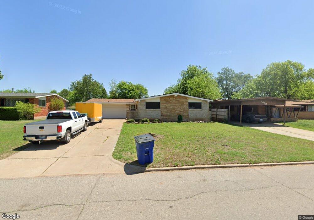 1004 Devonwood Ave, Duncan, OK 73533 - photo 1