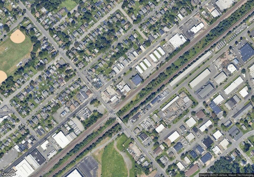 720 Lincoln Blvd unit 1 fl, Middlesex, NJ 08846 - photo 1