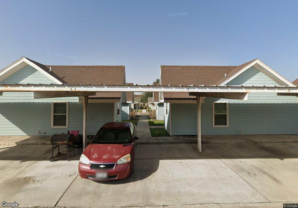 1410 Quitaca Dr unit B, Edinburg, TX 78541 - photo 1