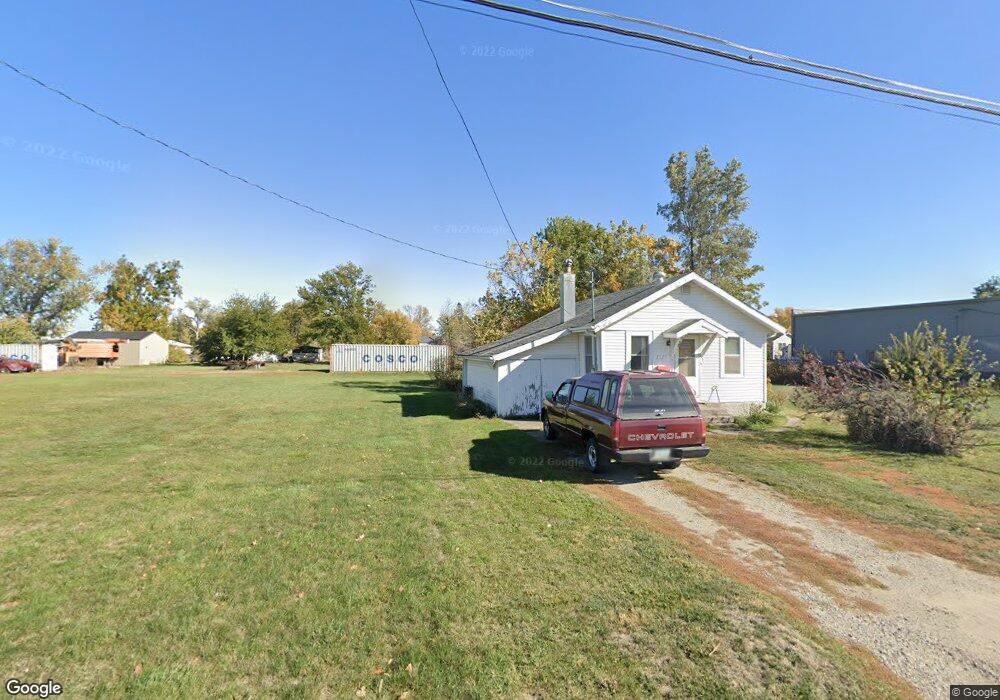 1012 E 8th St N, Newton, IA 50208 - photo 1