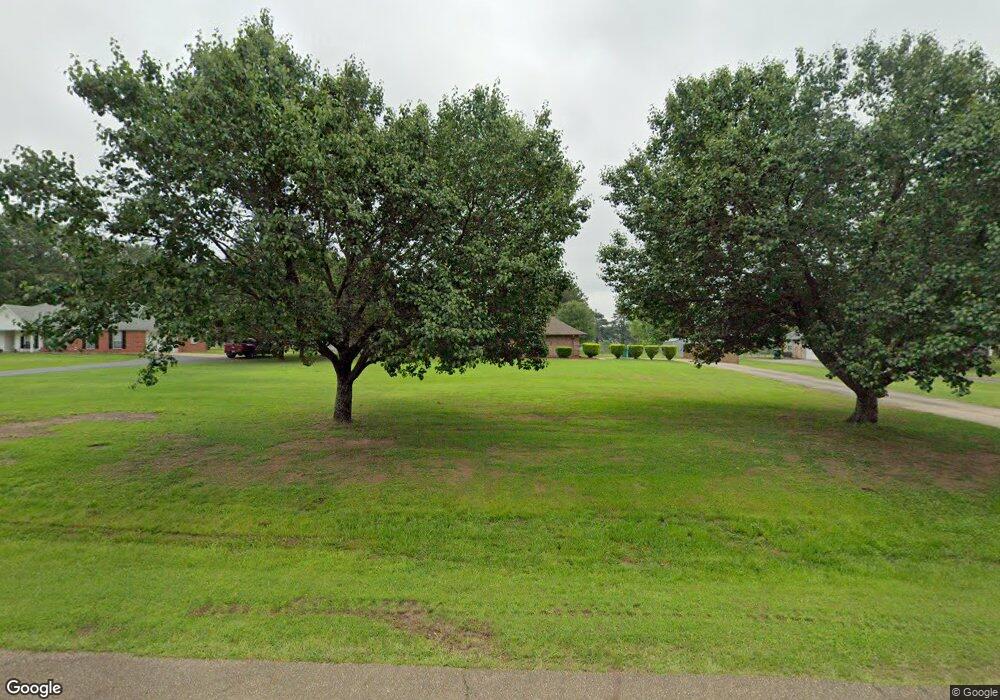 906 Conway Dr, Texarkana, TX 75501 - photo 1