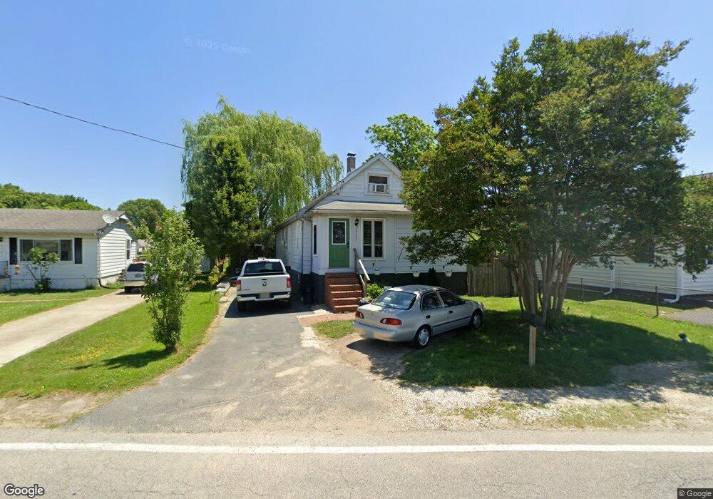 2127 Lincoln Ave, Sparrows Point, MD 21219 - photo 1