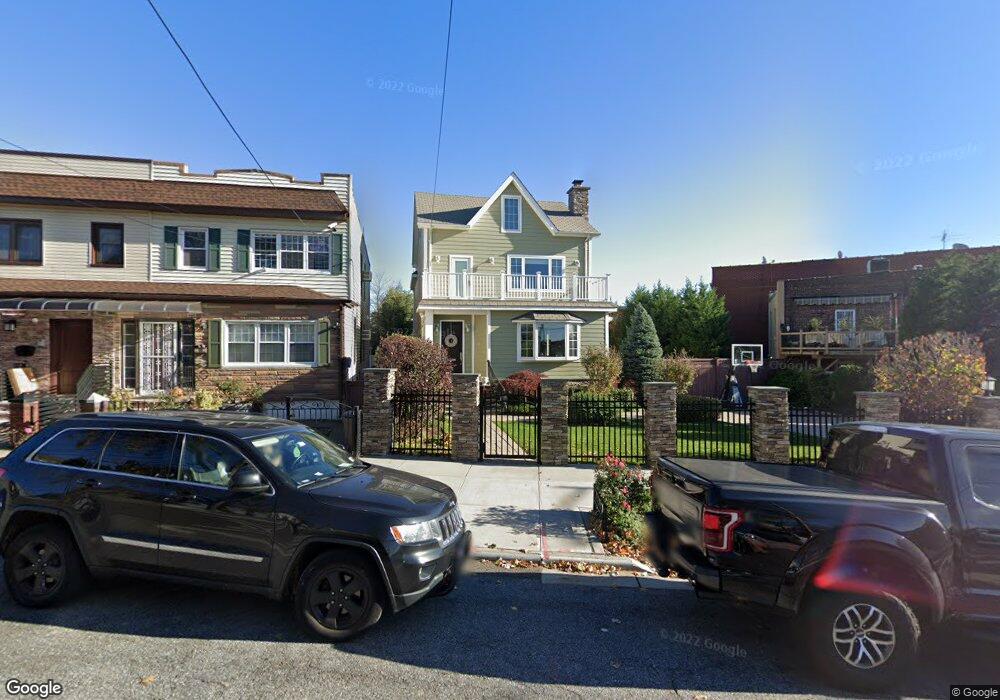 6604 54th Ave, Maspeth, NY 11378 - photo 1
