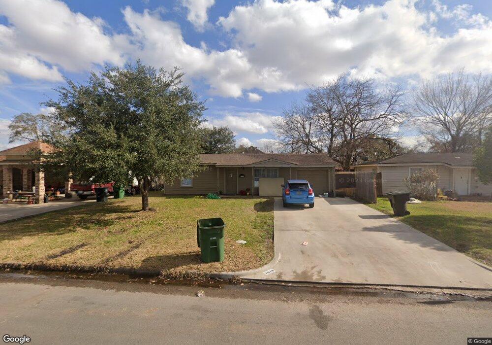 7618 Arnim St, Houston, TX 77087 - photo 1
