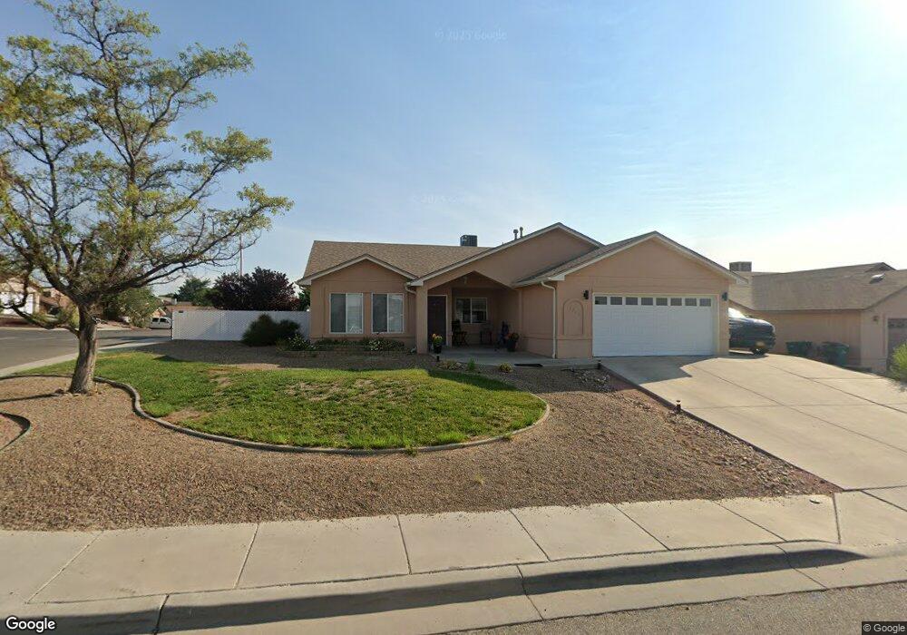 3700 Manchester St, Farmington, NM 87402 - photo 1