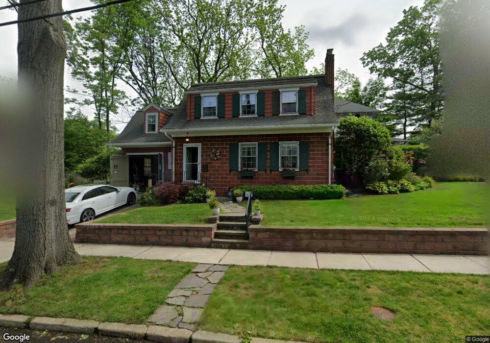 5 Berkeley Rd, Maplewood, NJ 07040 - photo 1