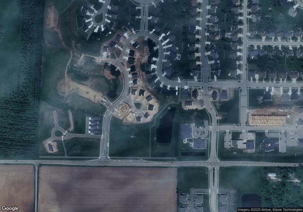 1084 Lindelse St, Oregon, WI 53575 - photo 1