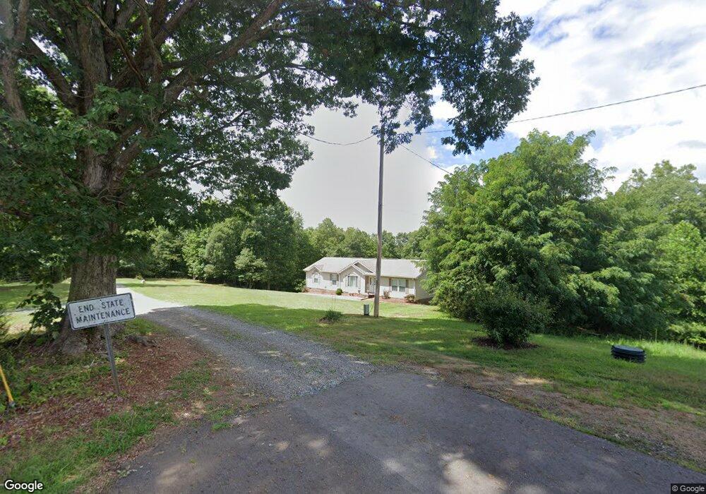 188 Waller Rd, Martinsville, VA 24112 - photo 1