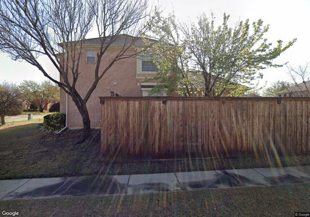 5702 Kensington Dr, Richardson, TX 75082 - photo 1